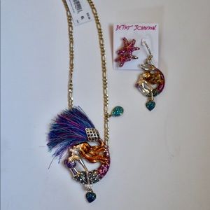 Betsey Johnson mermaid necklace with earrings